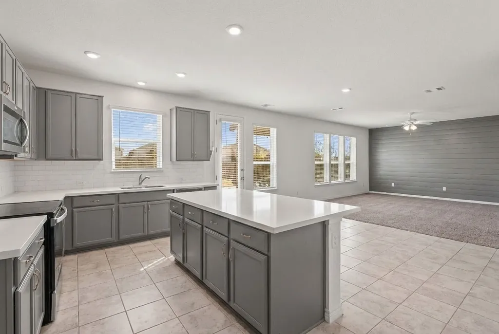 2800 Weston Road Aubrey TX 76227