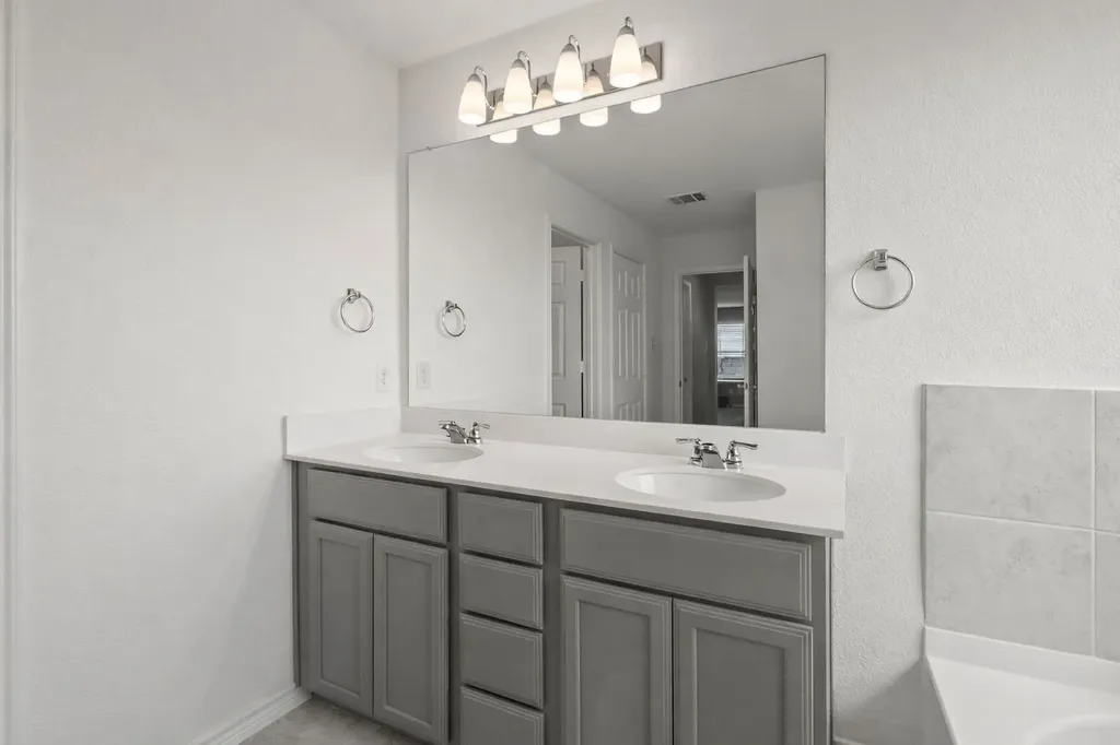 2800 Weston Road Aubrey TX 76227