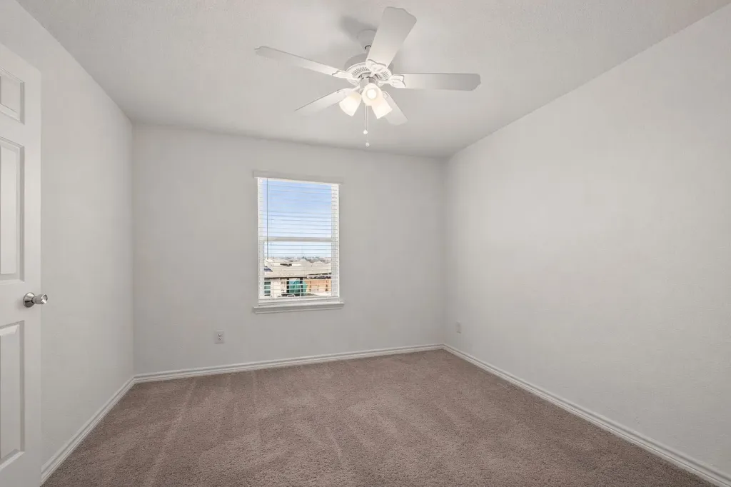 2800 Weston Road Aubrey TX 76227