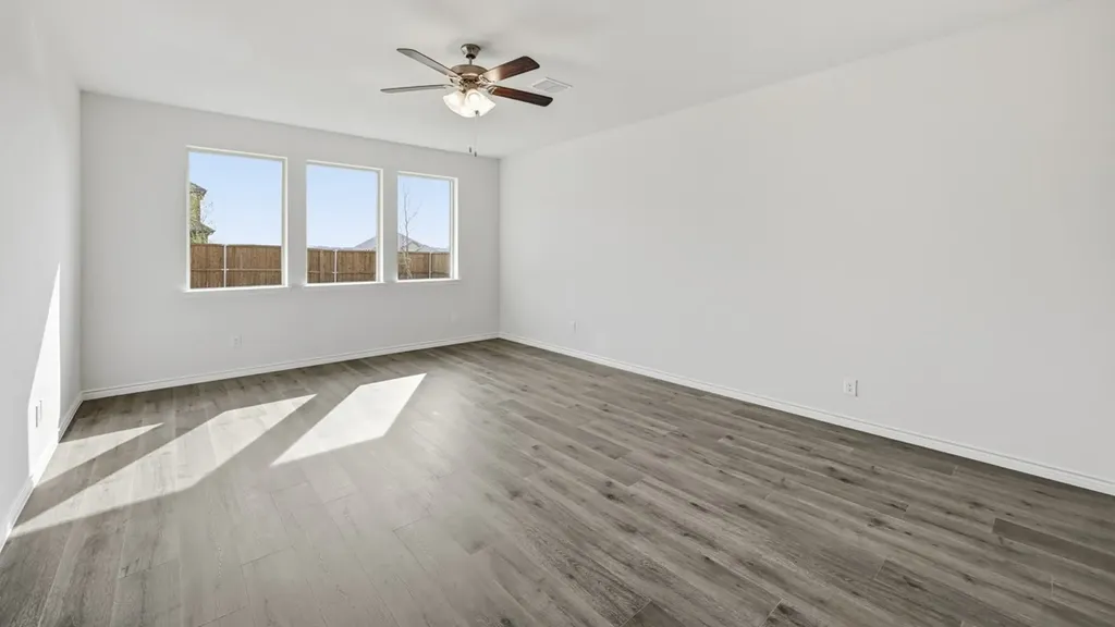 8426 Everly Drive Garland TX 75043