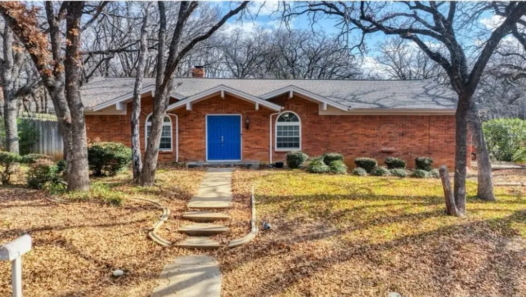 3801 Halifax Court Arlington TX 76013