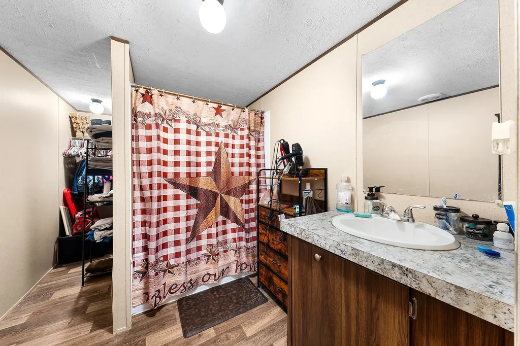 2721 County Road 3344 Pickton TX 75471