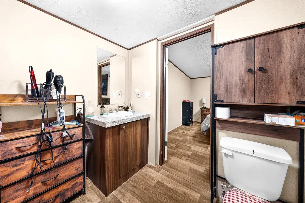 2721 County Road 3344 Pickton TX 75471