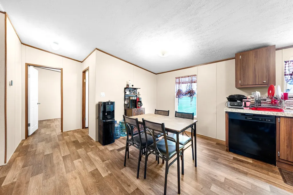 2721 County Road 3344 Pickton TX 75471
