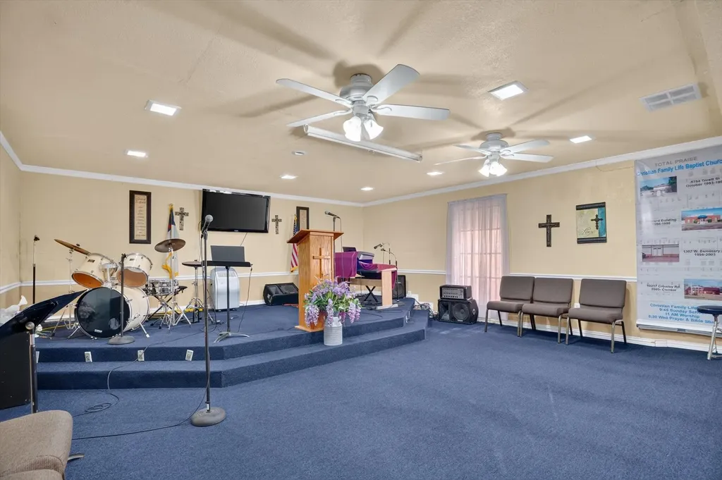 10217 N Crowley Road Fort Worth TX 76036
