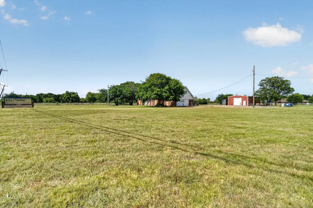 10217 N Crowley Road Fort Worth TX 76036