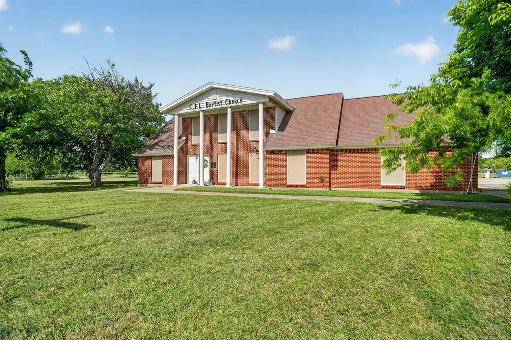 10217 N Crowley Road Fort Worth TX 76036