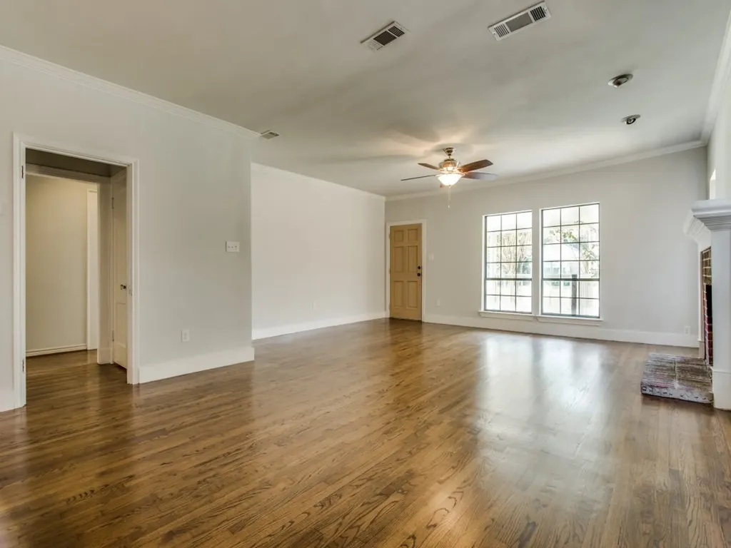 6307 Palo Pinto Avenue Dallas TX 75214