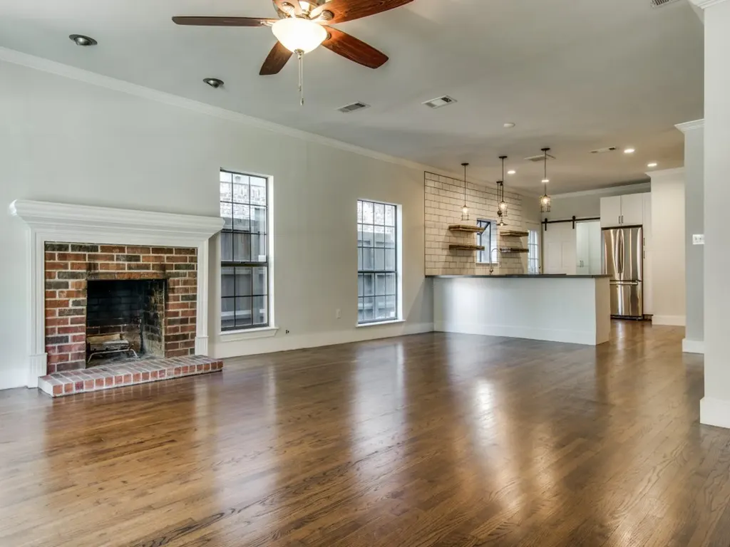 6307 Palo Pinto Avenue Dallas TX 75214