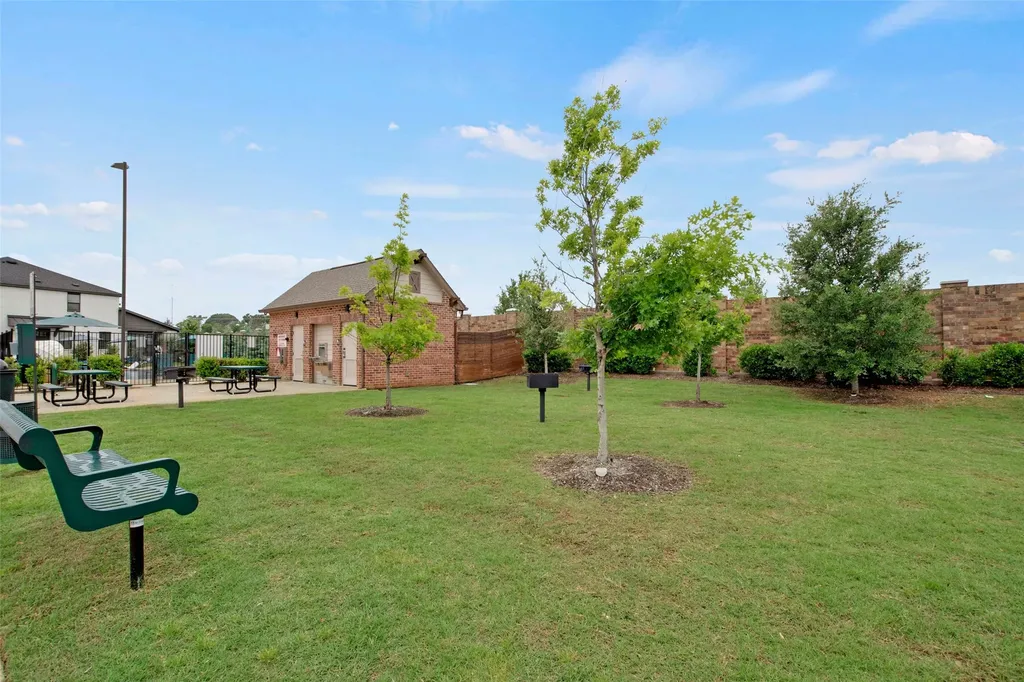 1271 Lamar Drive Lewisville TX 75077