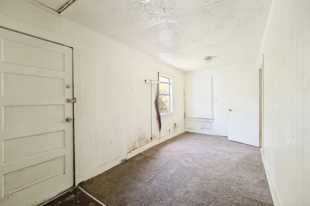 3736 Ruskin Street Dallas TX 75215