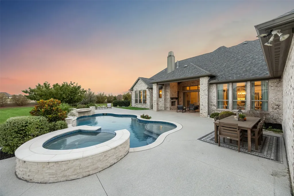 5200 Norwick Park Parker TX 75002