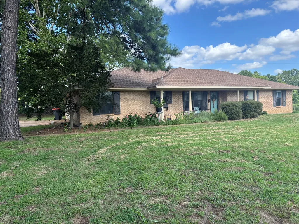 610 46th Street NE Paris TX 75462