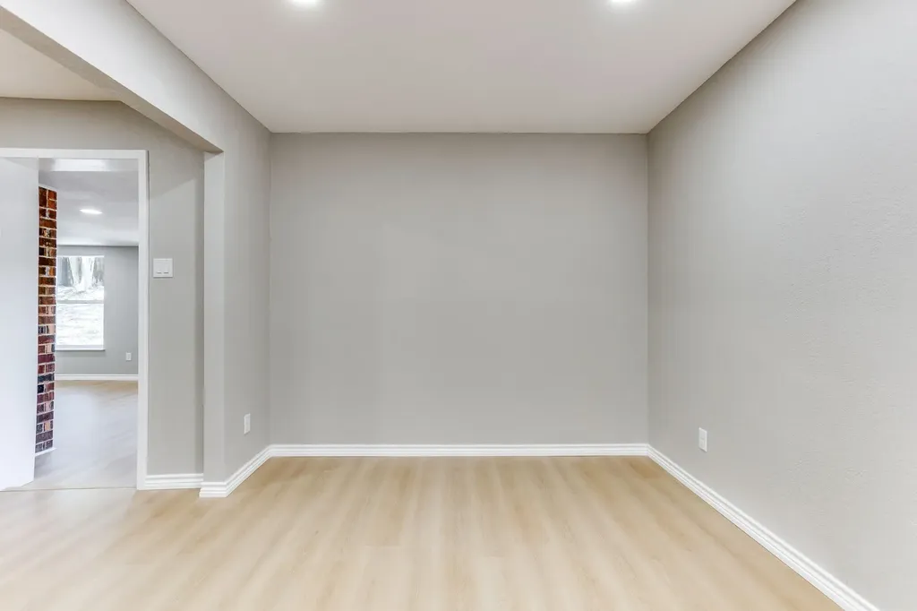 2709 Springbrooke Drive Hurst TX 76054