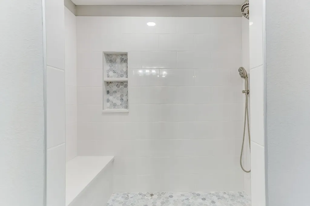 2709 Springbrooke Drive Hurst TX 76054