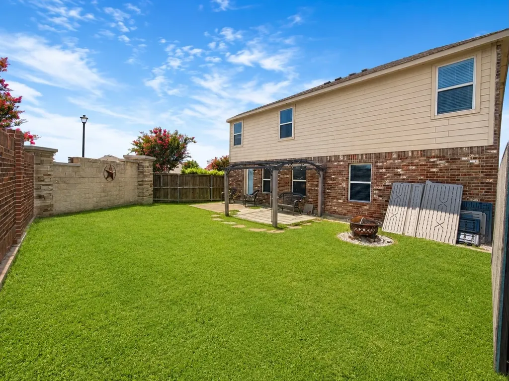 1100 Mercury Drive Princeton TX 75407