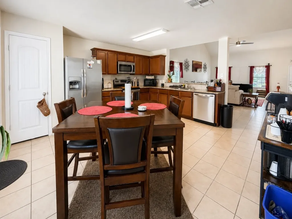 1100 Mercury Drive Princeton TX 75407