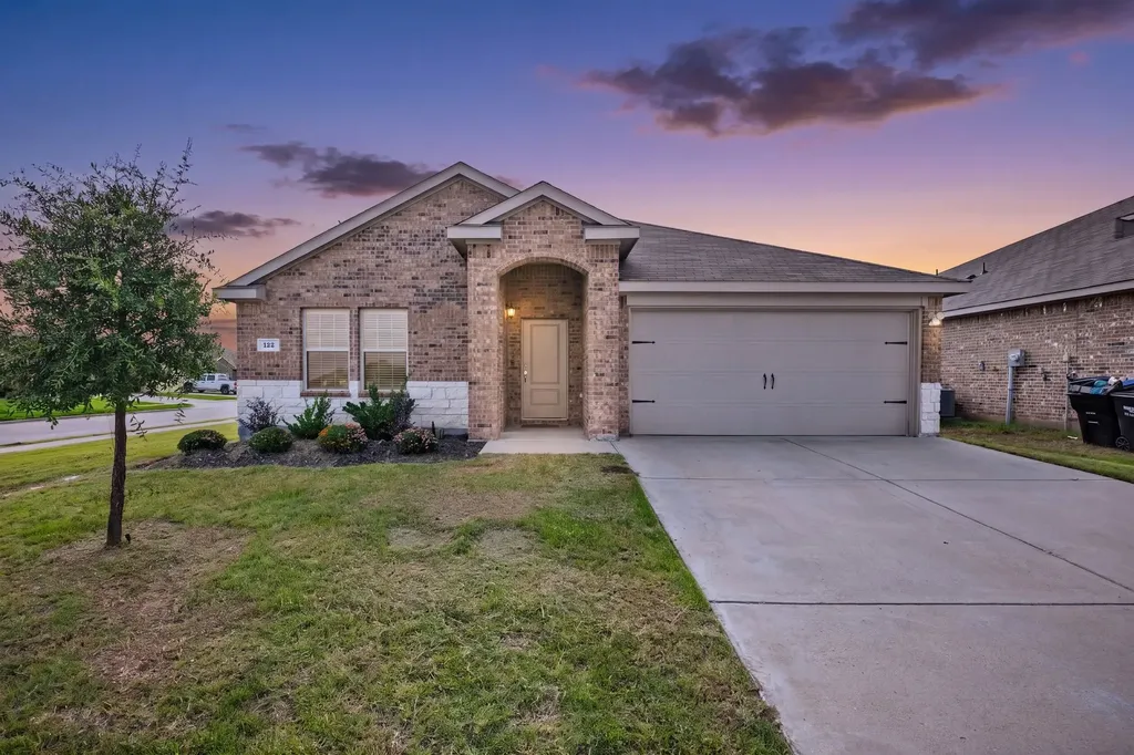 122 Admiral Lane Caddo Mills TX 75135