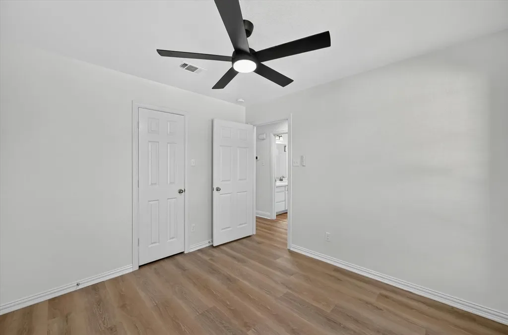 431 Nutmeg Burleson TX 76028