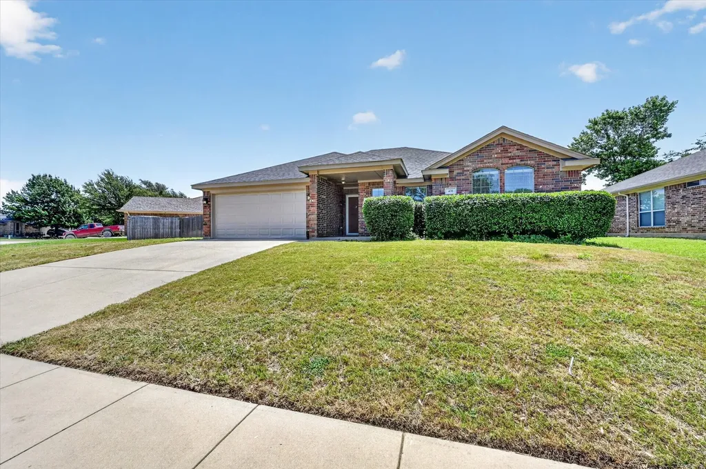 431 Nutmeg Burleson TX 76028