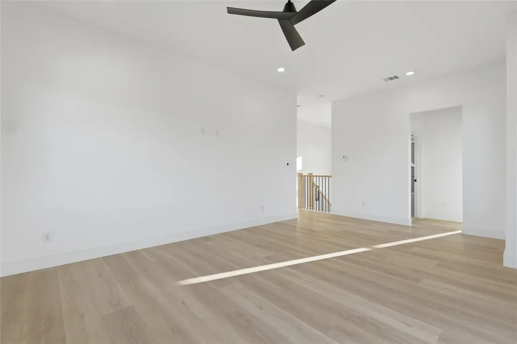 1810 Bickers Street Dallas TX 75212