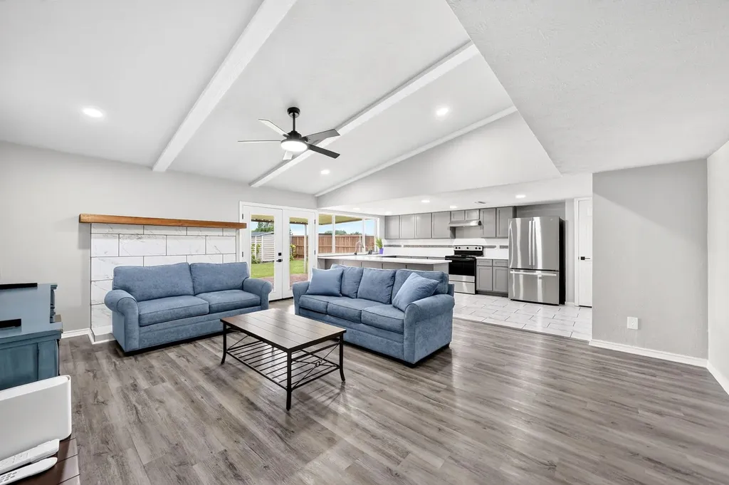 4333 Woodbluff Drive Mesquite TX 75150