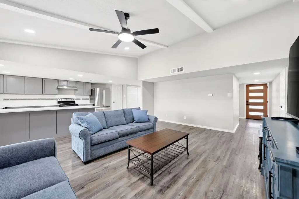4333 Woodbluff Drive Mesquite TX 75150
