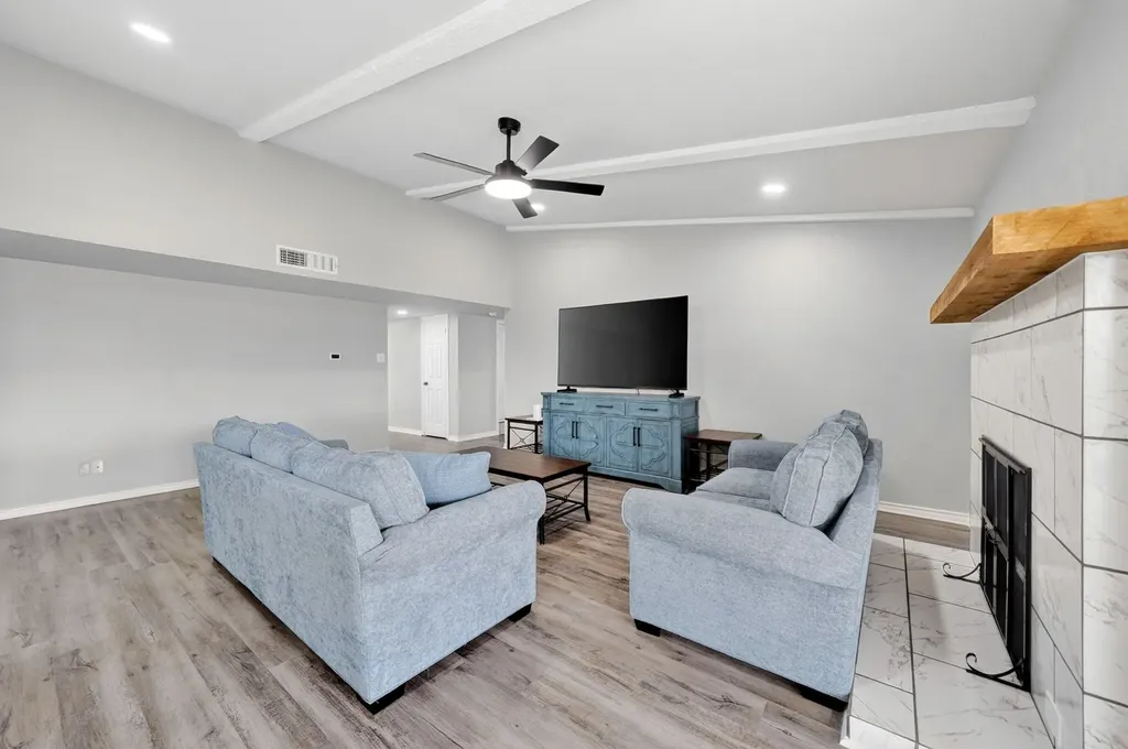 4333 Woodbluff Drive Mesquite TX 75150