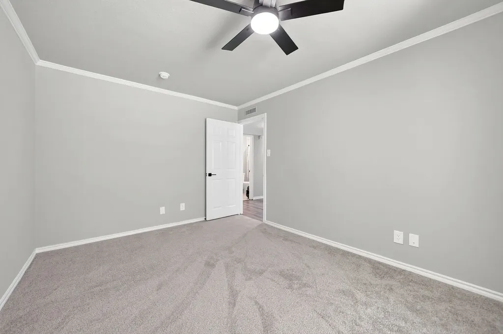 4333 Woodbluff Drive Mesquite TX 75150
