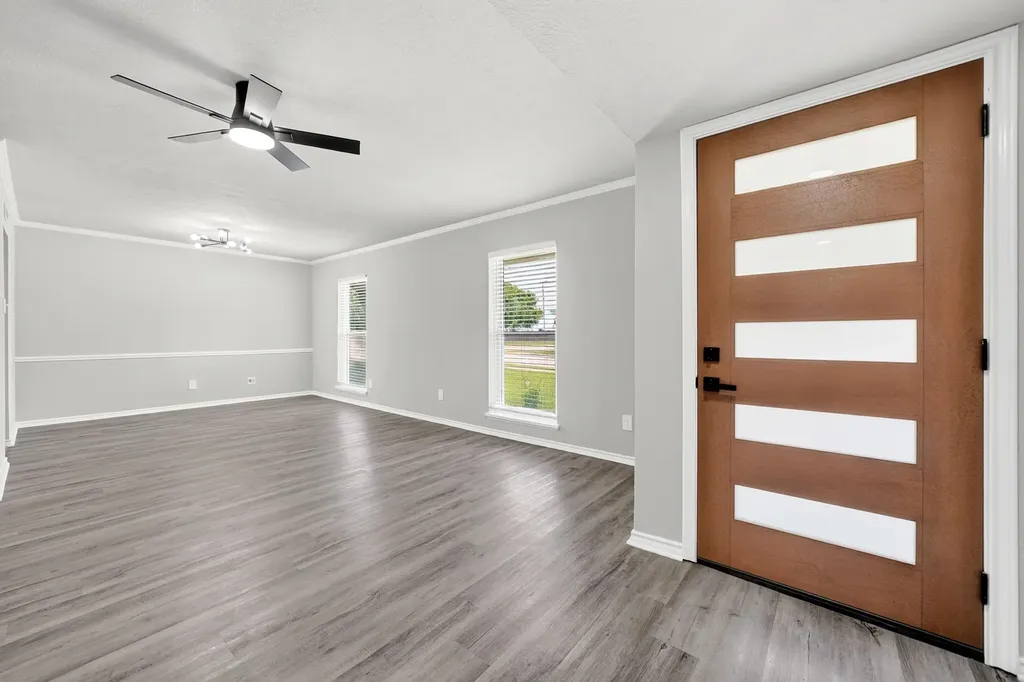 4333 Woodbluff Drive Mesquite TX 75150