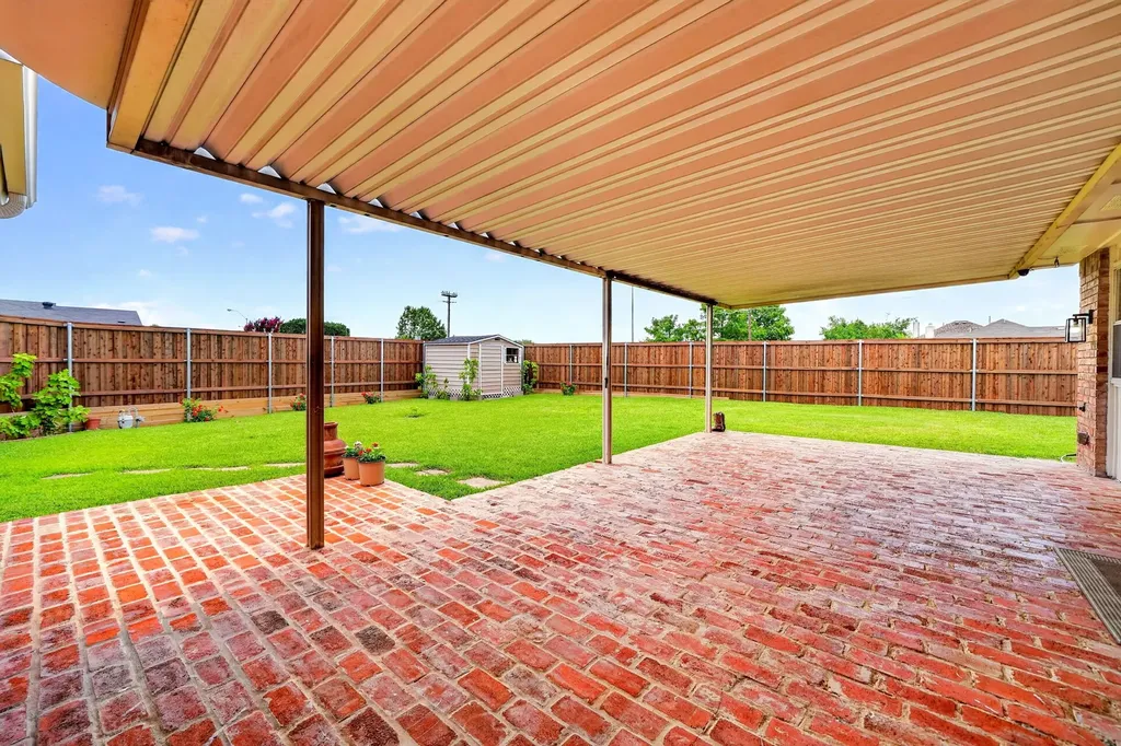 4333 Woodbluff Drive Mesquite TX 75150