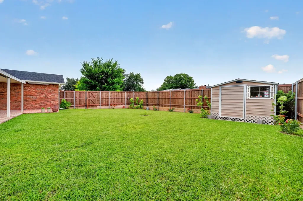 4333 Woodbluff Drive Mesquite TX 75150