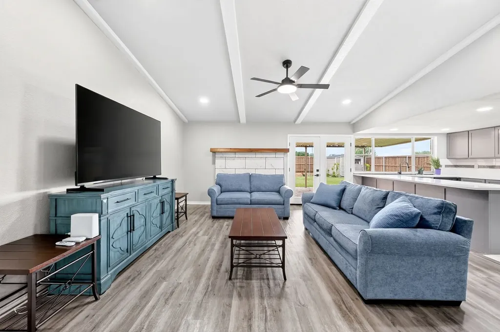 4333 Woodbluff Drive Mesquite TX 75150