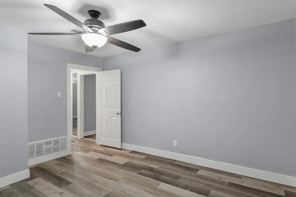 1432 Meadowbrook Drive Garland TX 75042