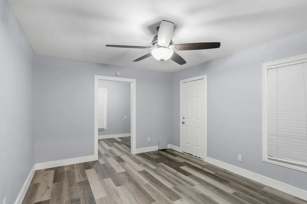 1432 Meadowbrook Drive Garland TX 75042