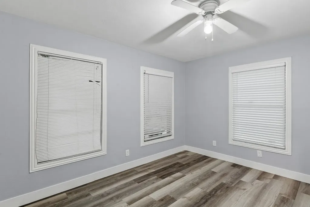 1432 Meadowbrook Drive Garland TX 75042