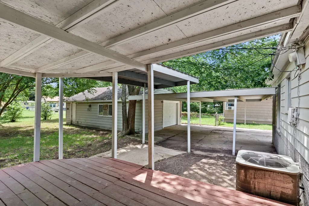 1432 Meadowbrook Drive Garland TX 75042