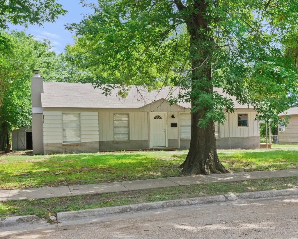 1432 Meadowbrook Drive Garland TX 75042