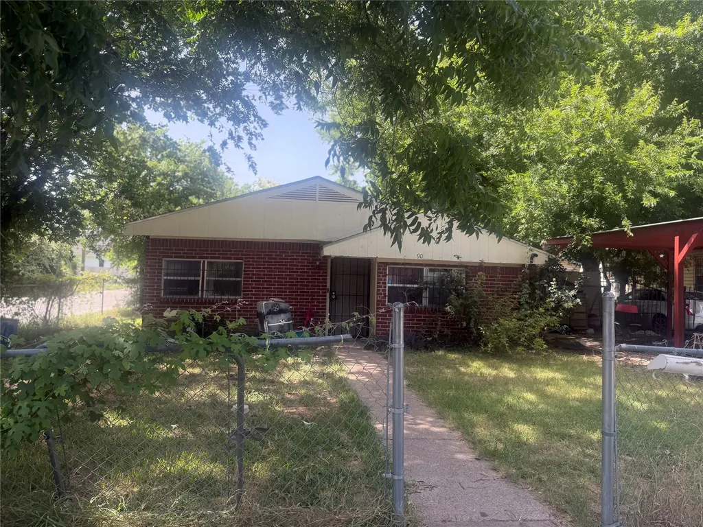 900 Dearborn Waco TX 76704