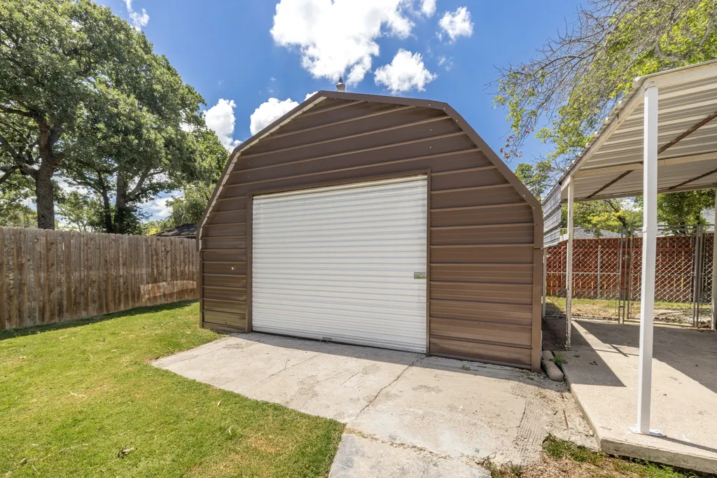 1705 Alamo Court Clyde TX 79510