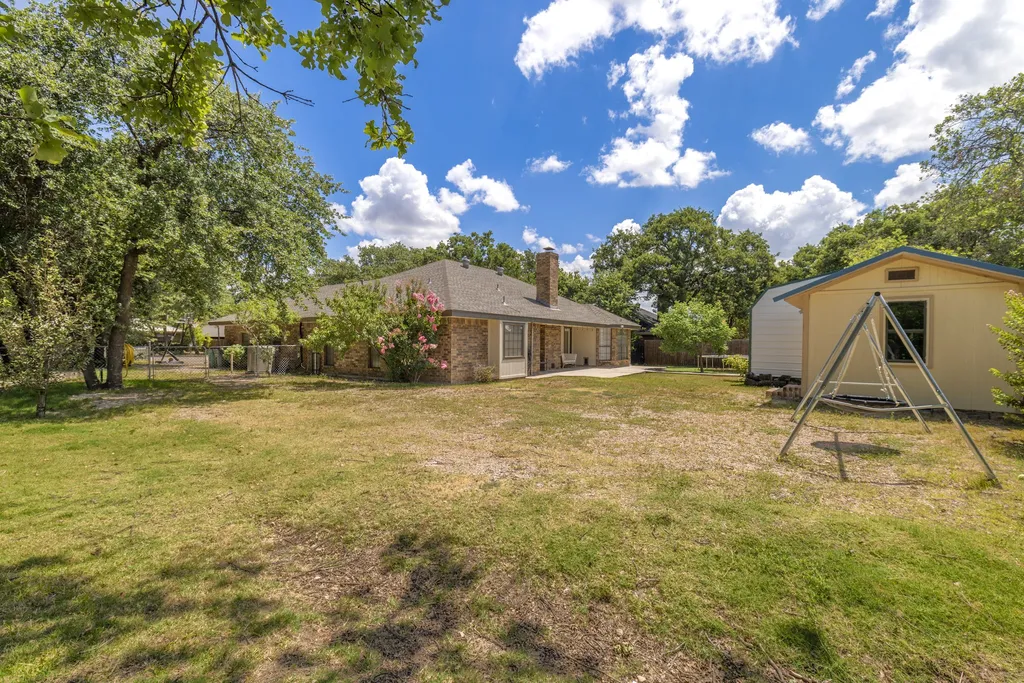 1705 Alamo Court Clyde TX 79510