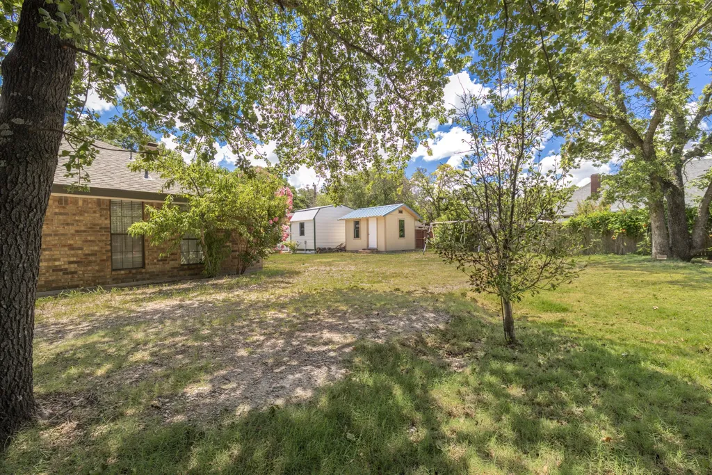 1705 Alamo Court Clyde TX 79510
