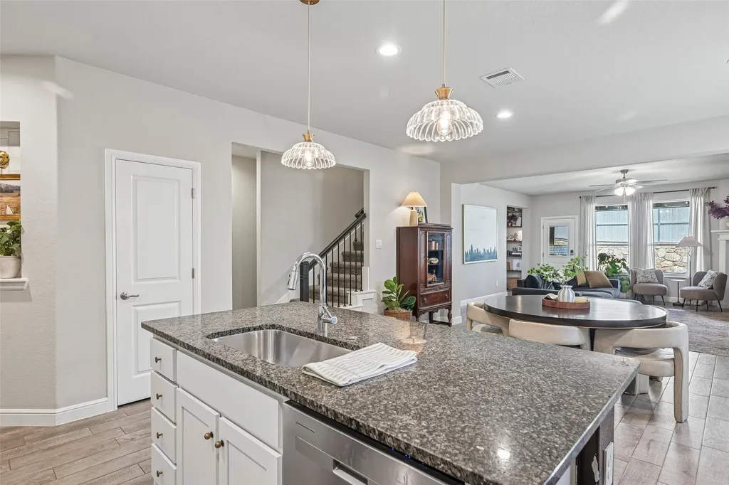 1306 Trailblazer Way Northlake TX 76247