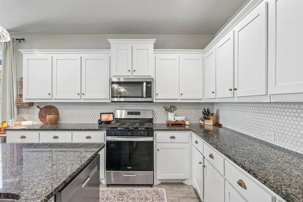 1306 Trailblazer Way Northlake TX 76247