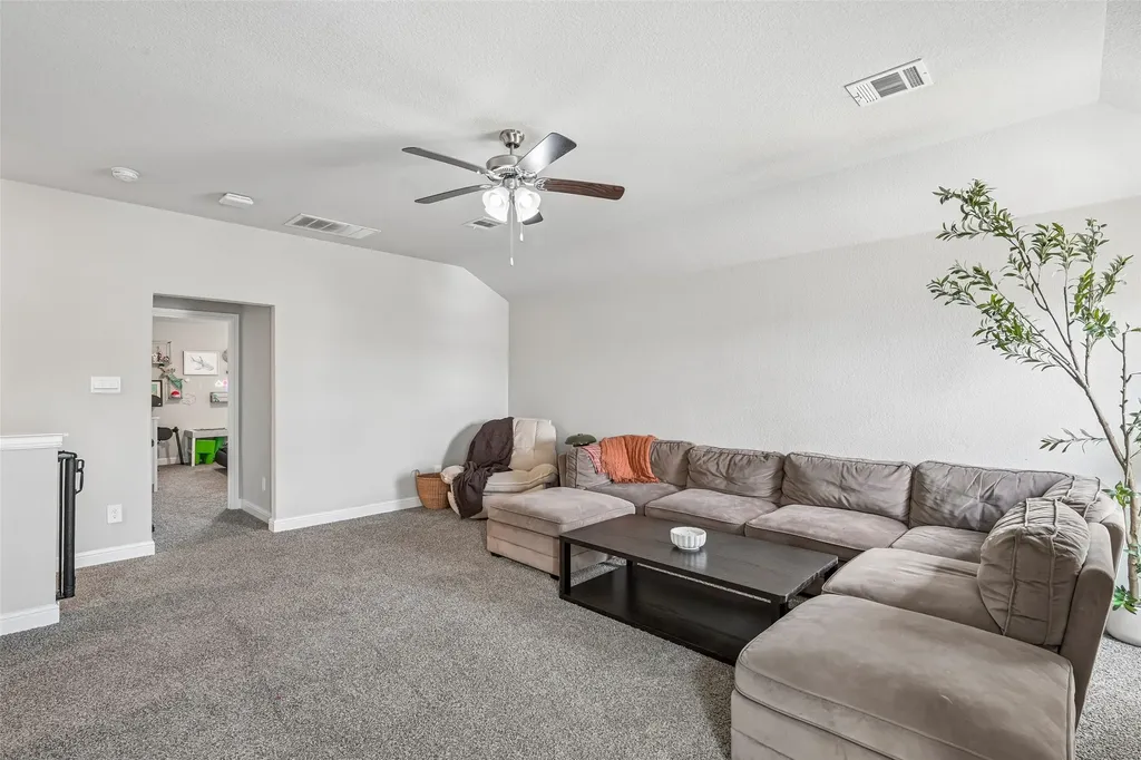 1306 Trailblazer Way Northlake TX 76247