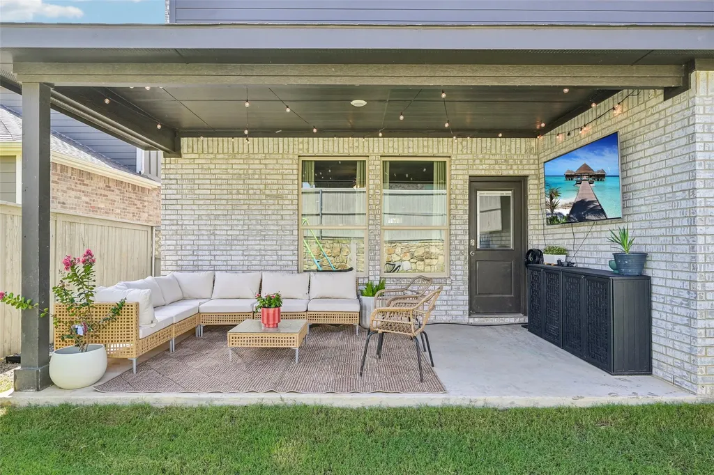 1306 Trailblazer Way Northlake TX 76247