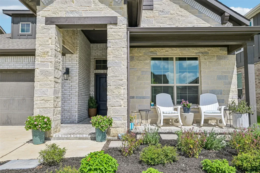 1306 Trailblazer Way Northlake TX 76247