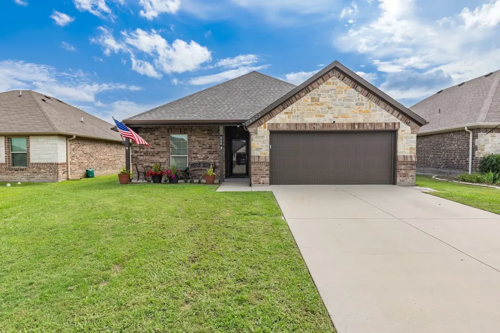 8822 Kiowa Drive Greenville TX 75402
