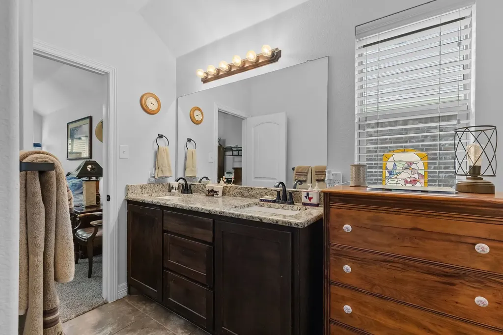 8822 Kiowa Drive Greenville TX 75402