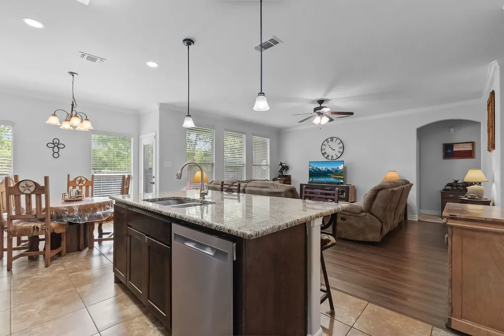 8822 Kiowa Drive Greenville TX 75402